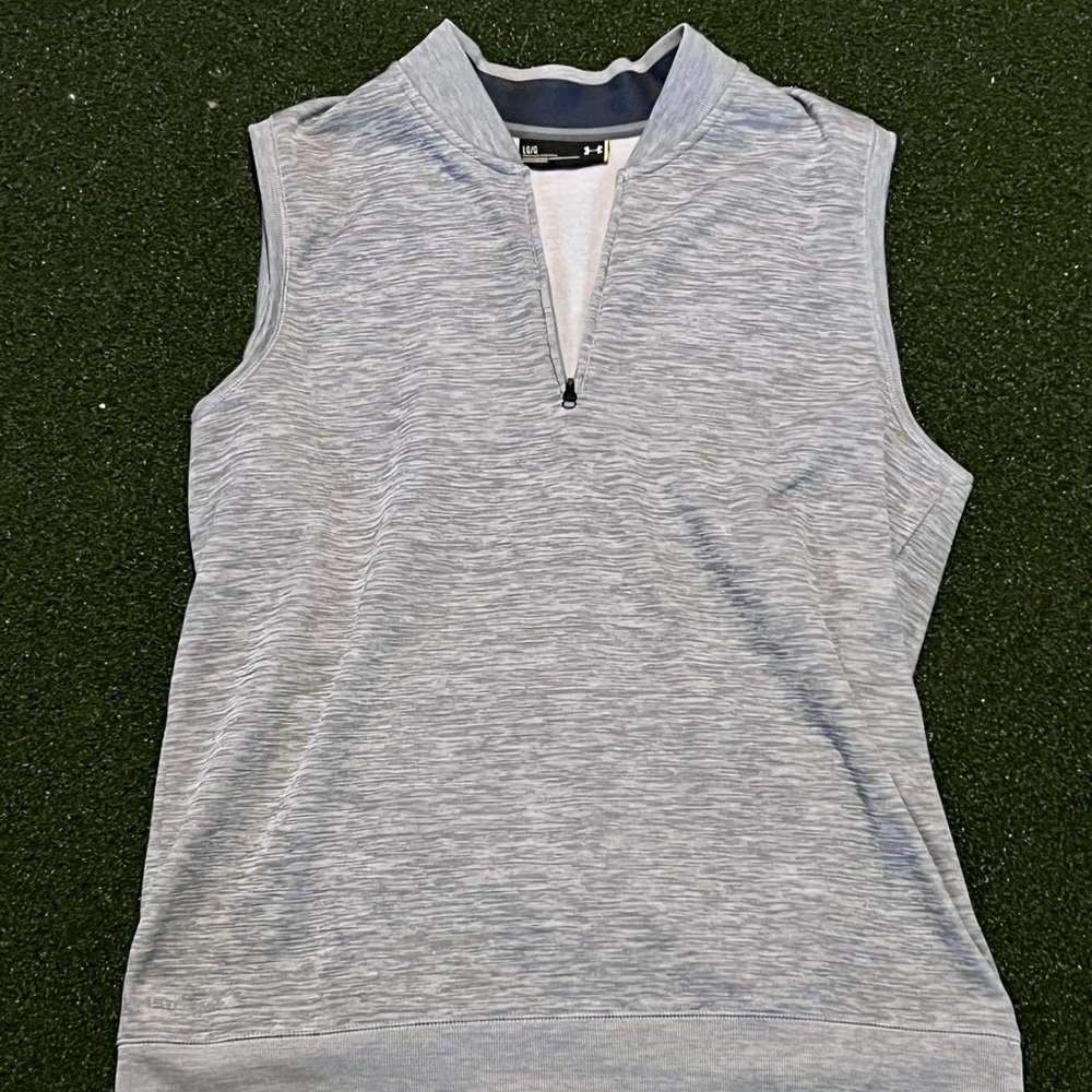 Under Armour golf sweater vest